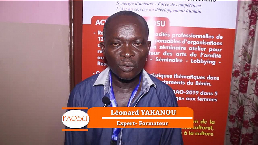 Interview de M.Léonard YAKANOU réalisée au Bénin par Hosdadafilms dans le cadre du Projet des Arts de l'Oralité et des Scènes Urbaines